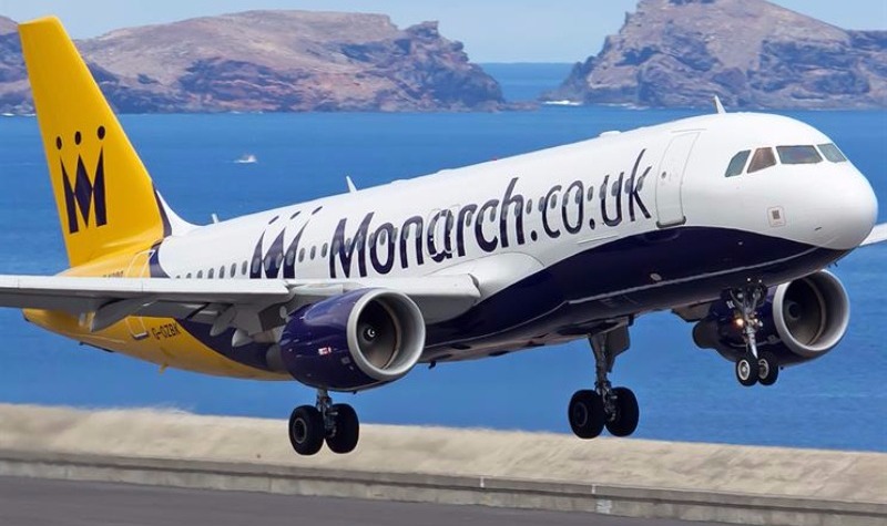 Monarch airlines cease trading